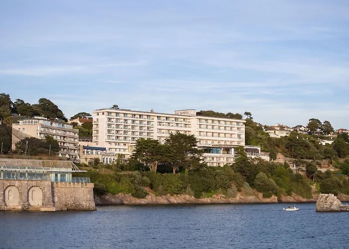 Charming Hotels in Torquay: Experience the Magic of Coastal Tranquility